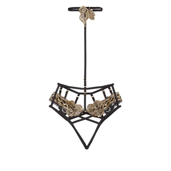 Victoria’s Secret Very Sexy Band of Lovers Harness Panty NWT - Picture 2 of 5